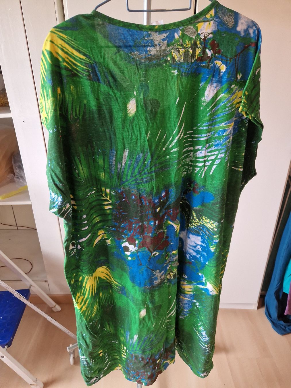 Kleider: Kleid Grün, Blau gemustert – Gebraucht aus Niederbipp von Trude04 5