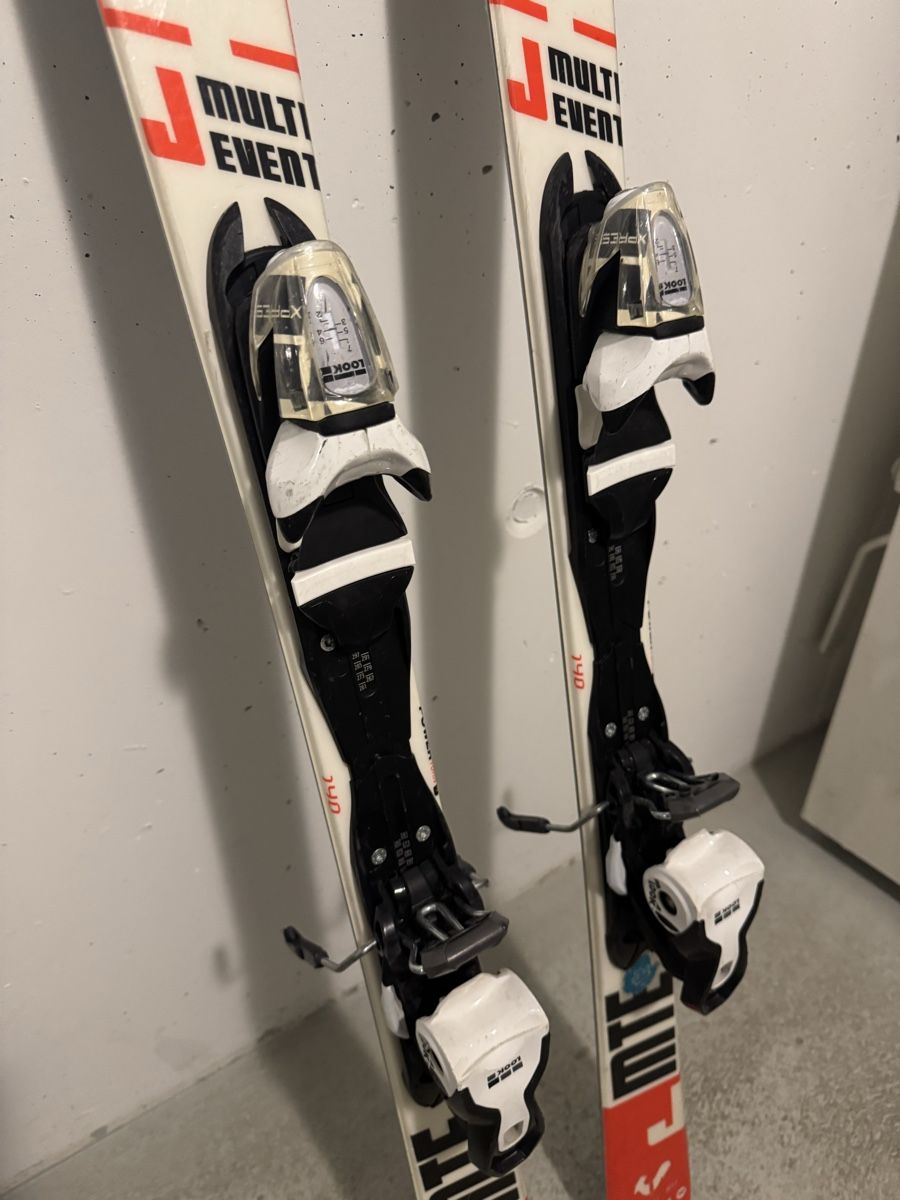 Rossignol Sci: Ski Rossignol 140cm – Usato da Ostermundigen venduto da Clood 1