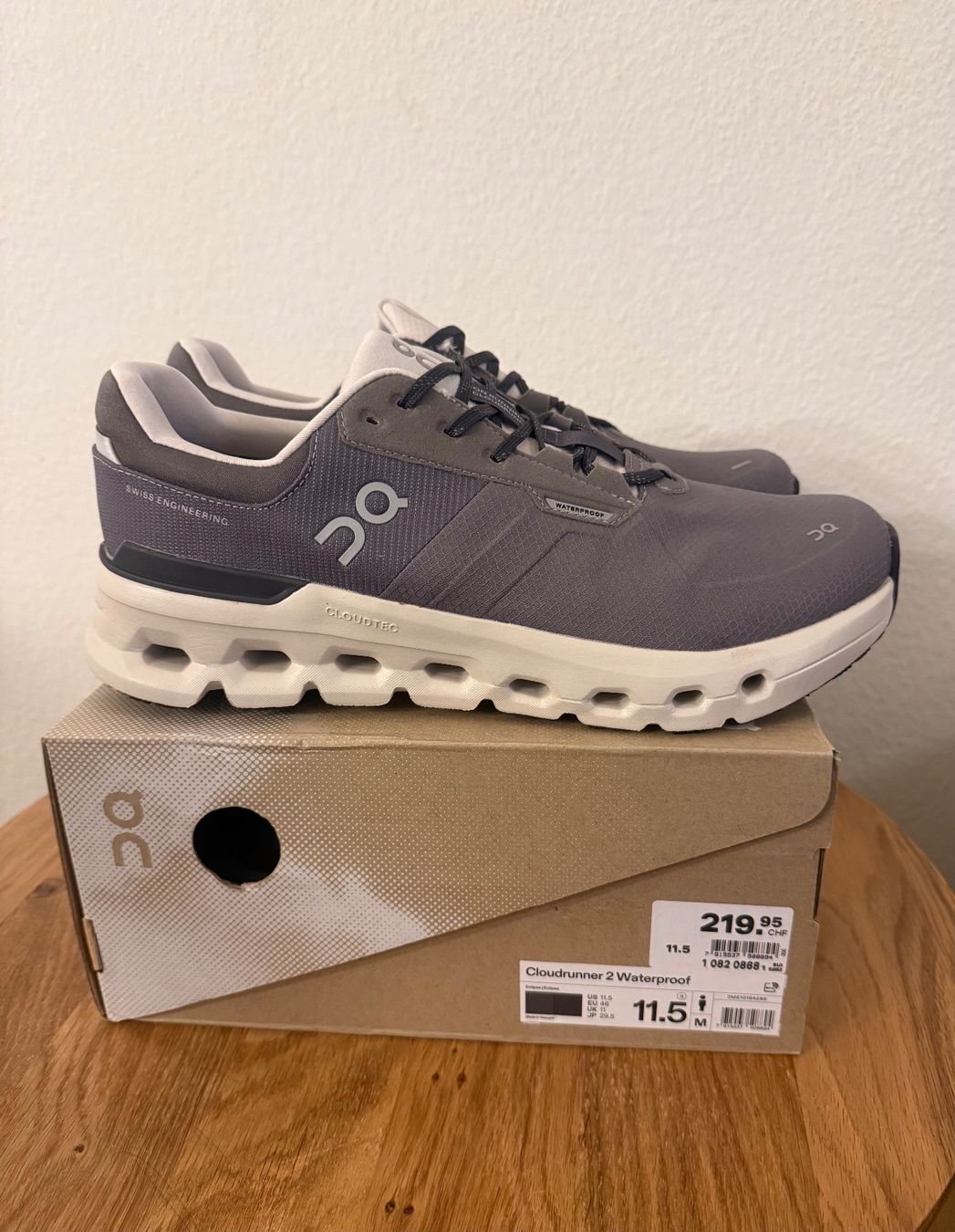 On Chaussures hommes: On Cloudrunner 2 Waterproof Gr 46 Neu – Neuf avec emballage d'origine à Zürich par shq_nm2c 6