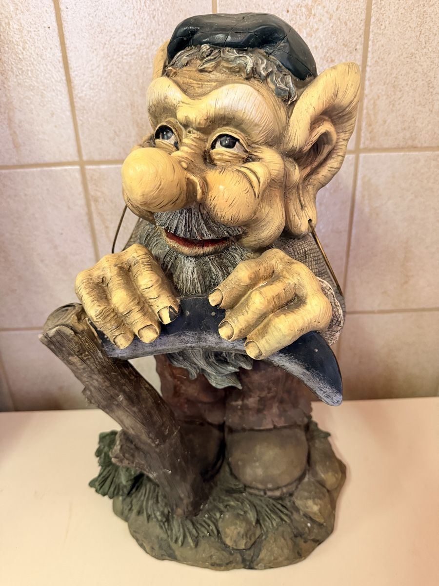 Figuren: Troll Garten Figur 42cm gross – Gebraucht aus Rorschach von nan_8rts