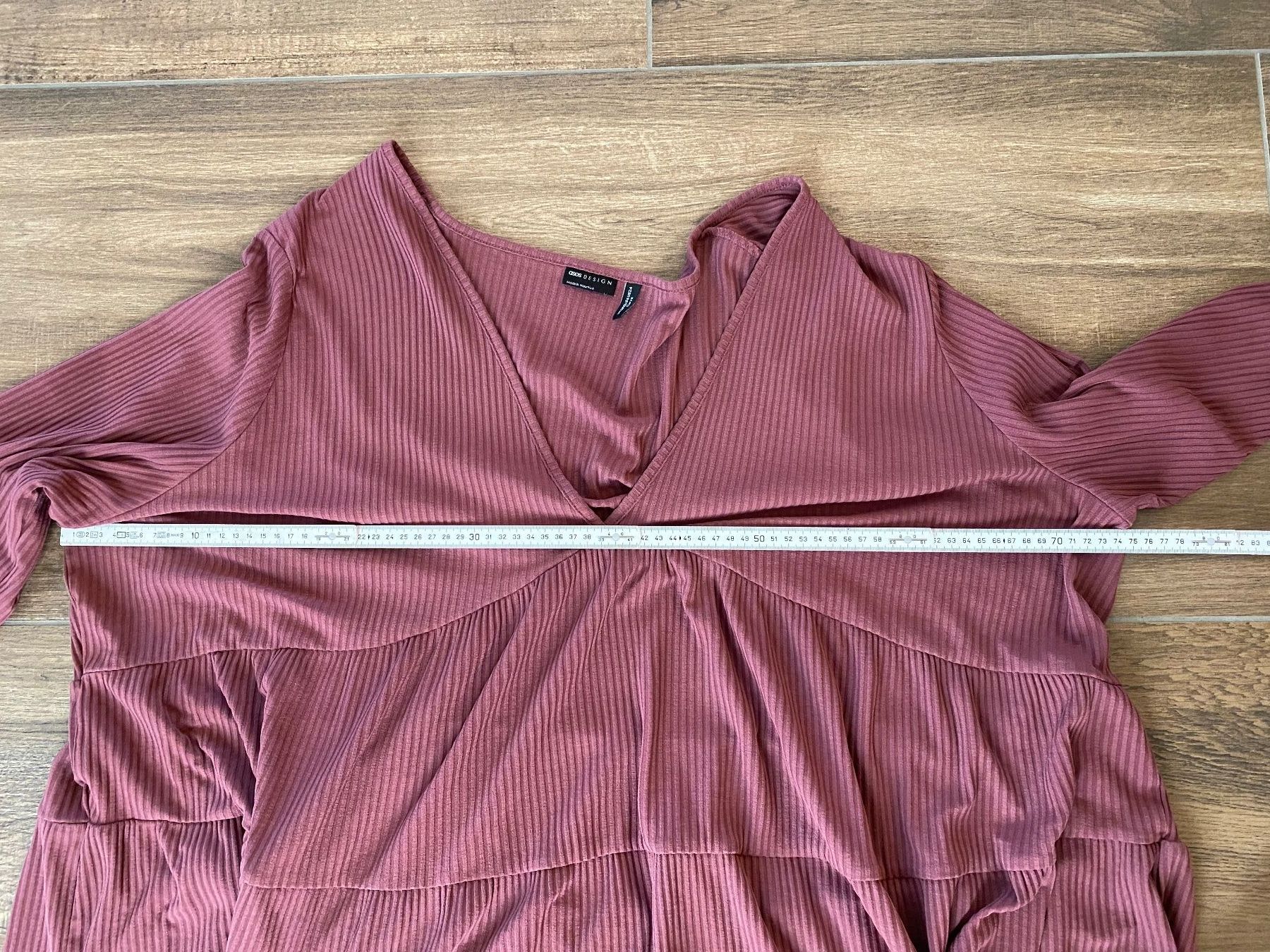 Asos T-Shirts: Asos Design Curve Oberteil altrosa Gr. 56 – Gebraucht aus Pratteln von a23_j2gs 5