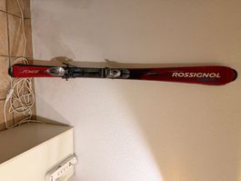 Head Prestige Alalpine skis with Head Pro 14 bindings