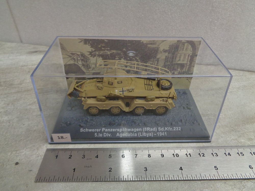 Miniature Militaire Char Tank Blindé Sd.Kfz. 10/5 13. Luftwaffe Altaya 1/72