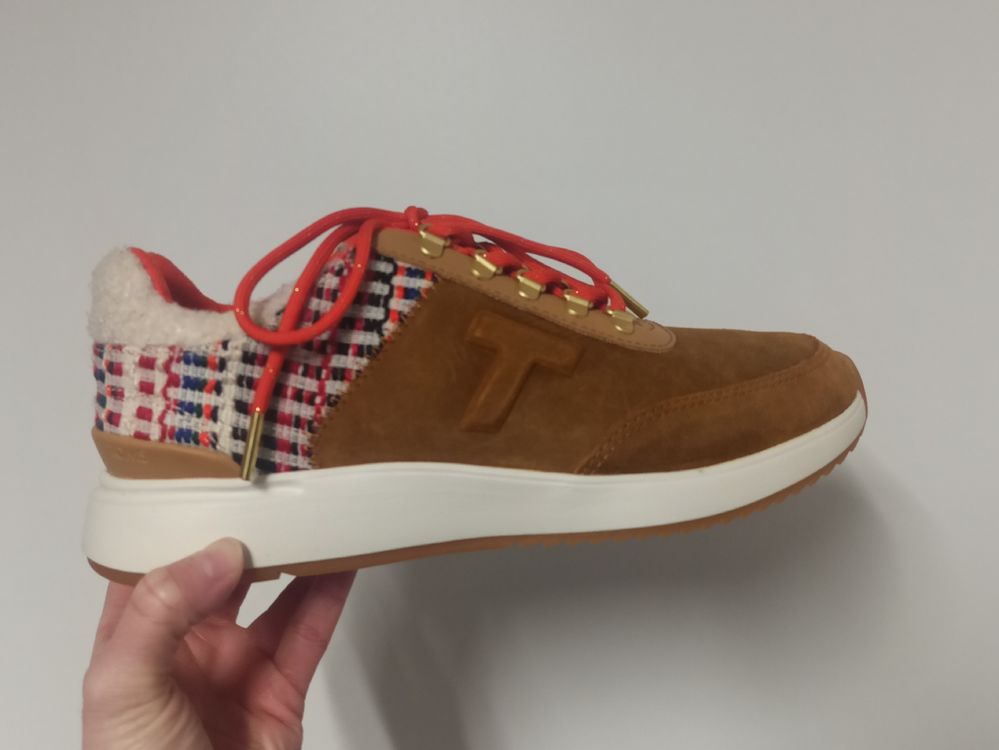 Neue TOMS Schuhe 3