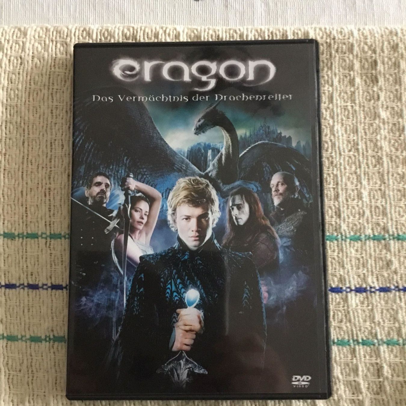 Tutti i DVDs: Eragon - dvd – Nuovo (secondo la descrizione) da Blauen venduto da berlingo65