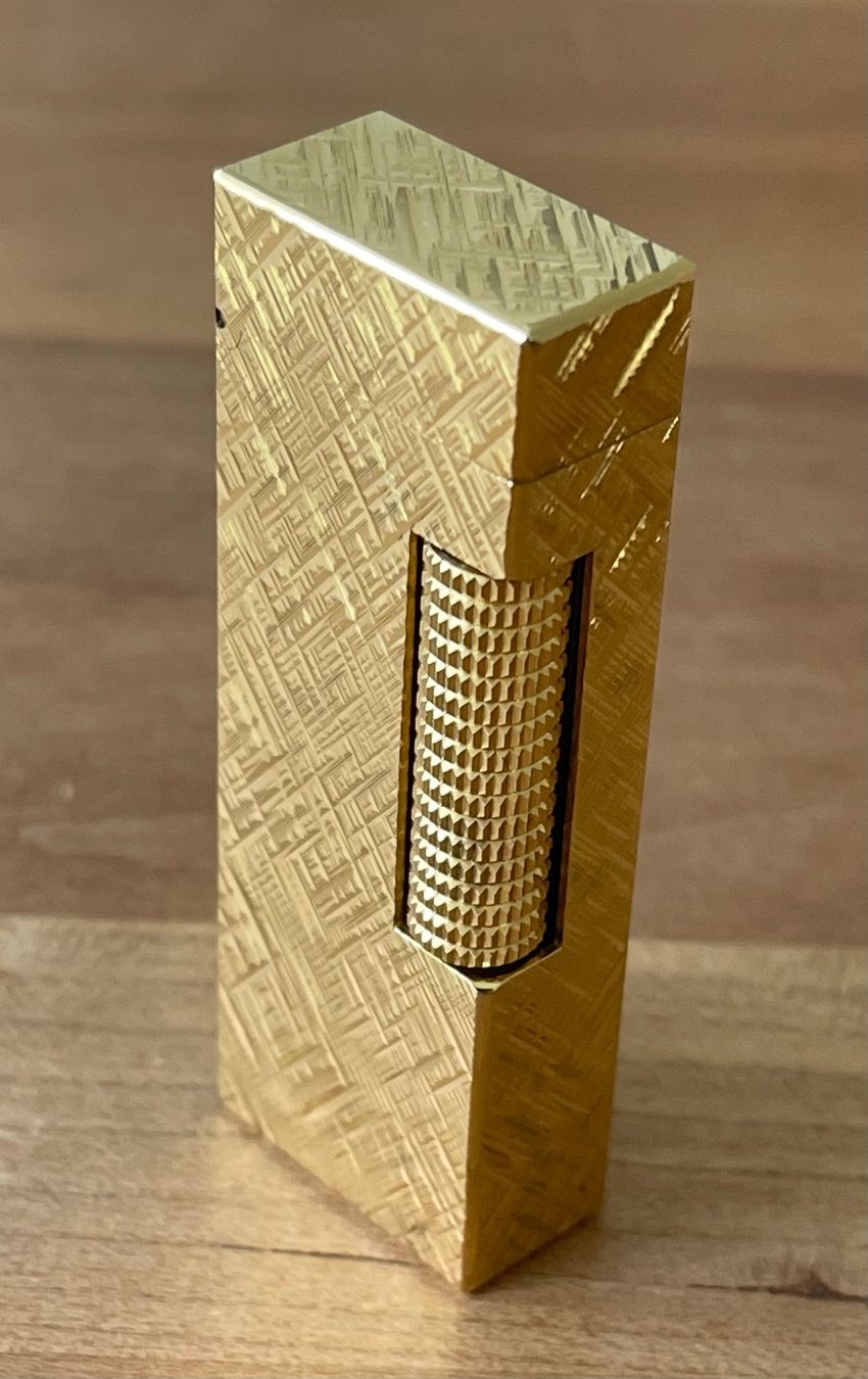 Dunhill Accendini: professionell restauriertes Vintage Dunhill Feuerzeug – Usato da Embrach venduto da watchesandlighters 3