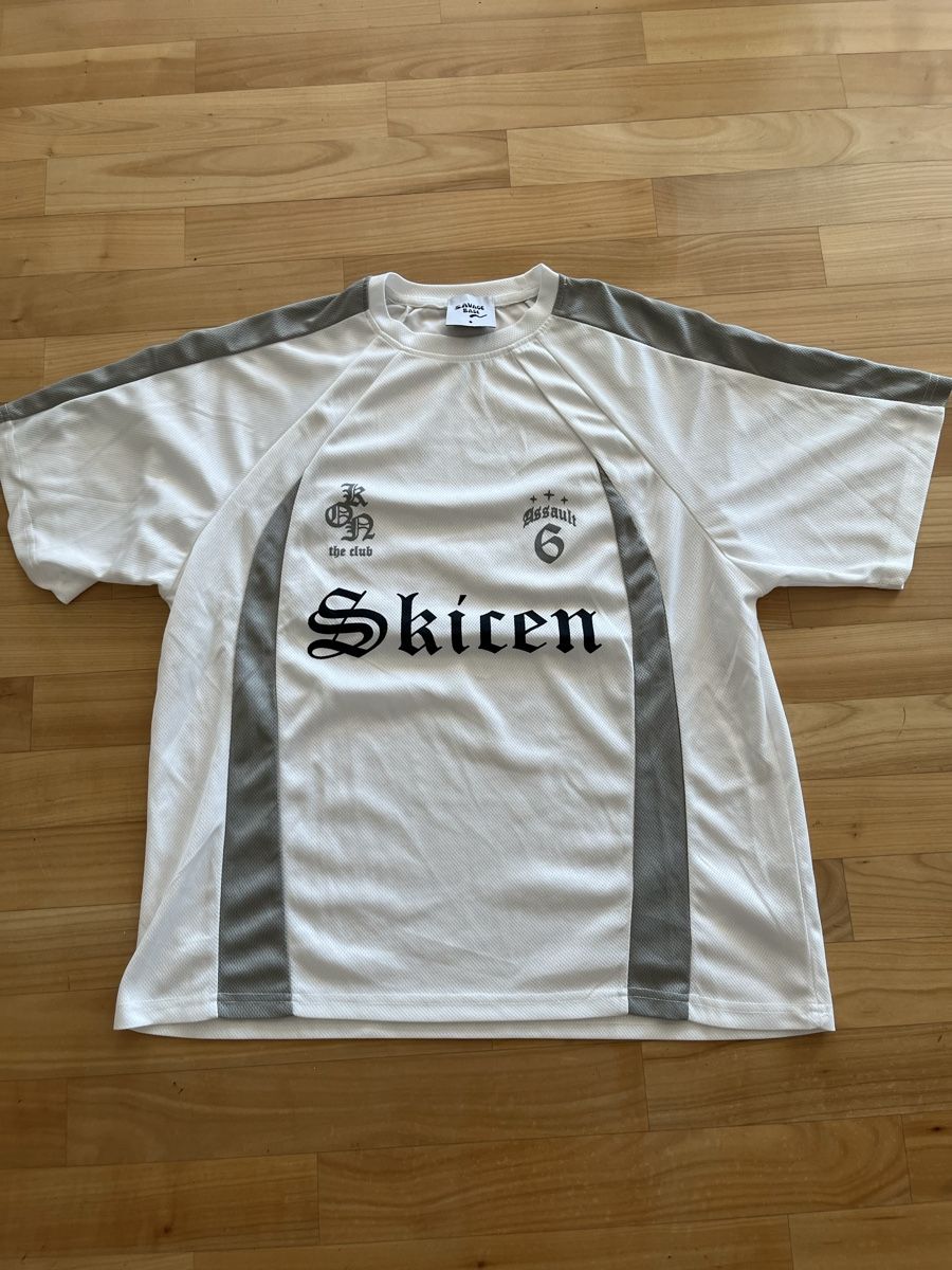 T-shirt: Savage Base trikot – Nuovo (secondo la descrizione) da Berikon venduto da suebro 1