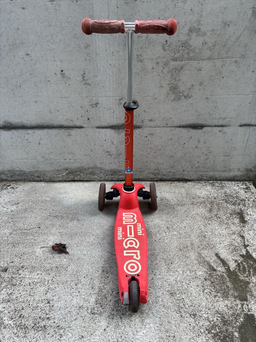 Micro Fahrzeuge für Kinder: Mini Micro Trottinett rot – Gebraucht aus Riehen von ERU_123 2
