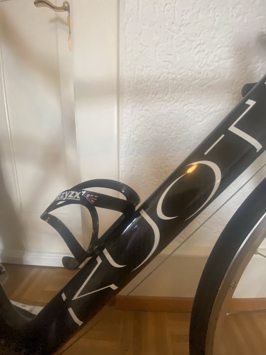 Kuota Biciclette: Kuota Kharma Carbon – Usato da Bern venduto da rah_fpy5 6