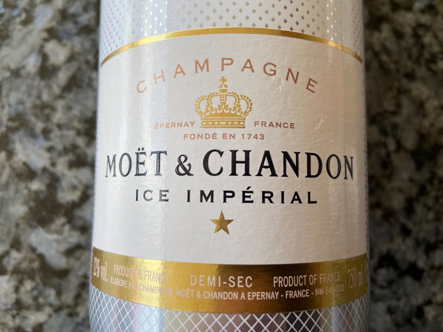 Moet Bevande alcoliche: Moet Chandon Ice Champagner – Nuovo e nell'imballaggio originale da Beatenberg venduto da nonnkari 3
