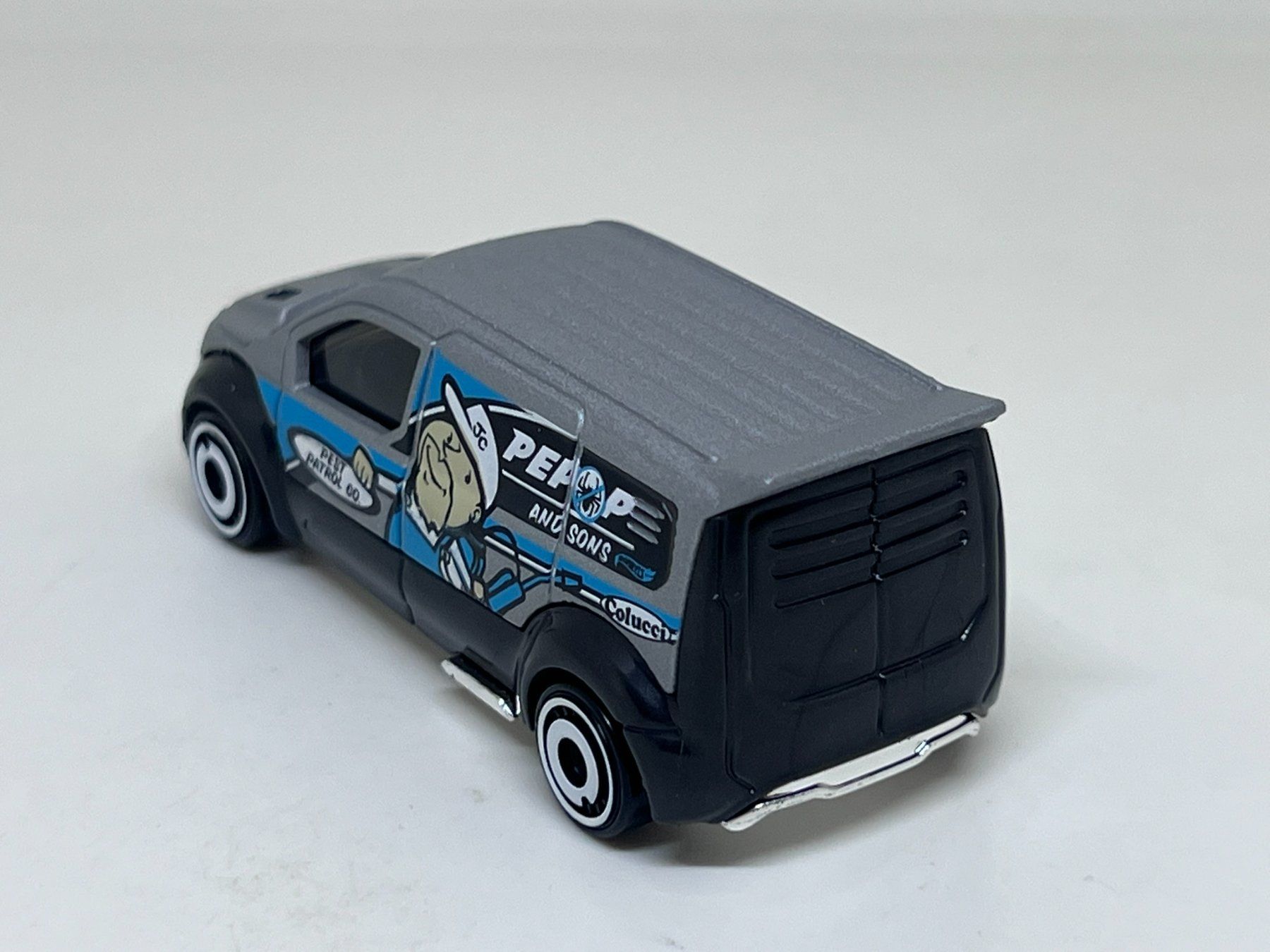Hot Wheels Modellini d'auto: Hot Wheels Ford Transit Connect #349 – Usato da Wildegg venduto da LaaBoutique 2