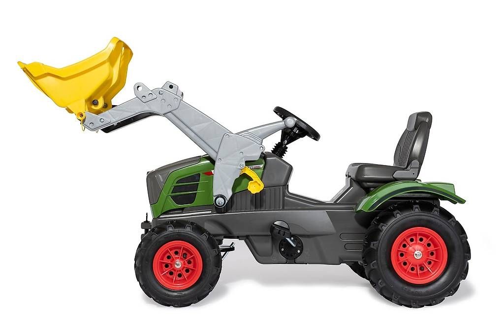 Trattori: Fendt 211 Vario mit Luftbereifung – Usato da Benzenschwil venduto da rubachCH 2