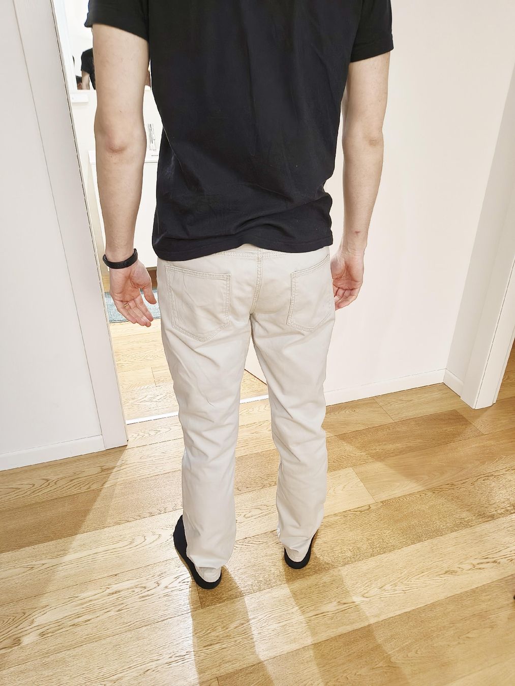Pantaloni: Pantaloni uomo OVS – Nuovo (secondo la descrizione) da Pregassona venduto da tec_gdd7 1