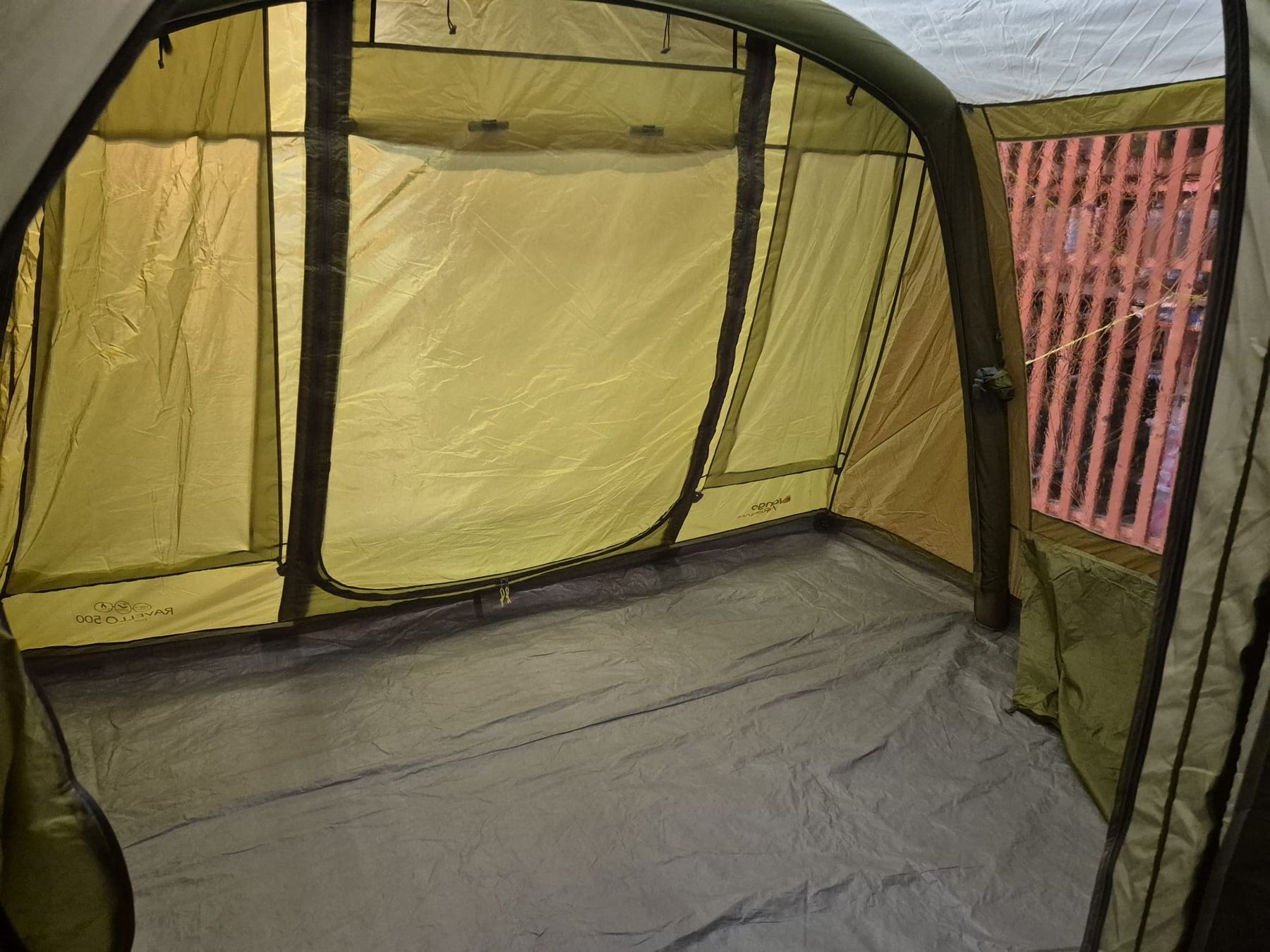 Vango Zelte: Vango Ravello 500 inkl. Pumpe – Gebraucht aus Frutigen von cmas11 9