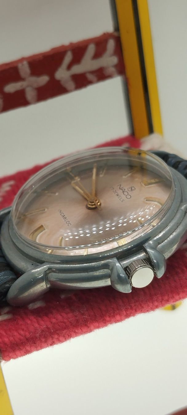 Orologi: Montre récupération – Usato da La Chaux-de-Fonds venduto da jac_9llg 6