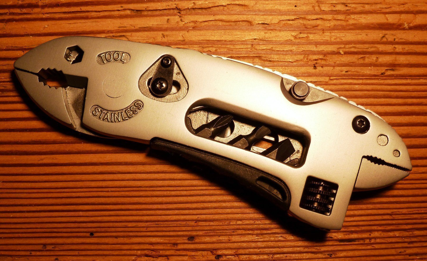 Alle Werkzeuge: Multi-Tool Werkzeug – Neu und originalverpackt aus Aeschlen ob Gunten von Magdriano 3