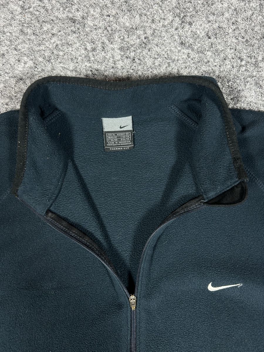 Nike Pullover & Sweatshirts: 2000s Nike Fleece mid zip  – Gebraucht aus La Sagne NE von Matlasape 1