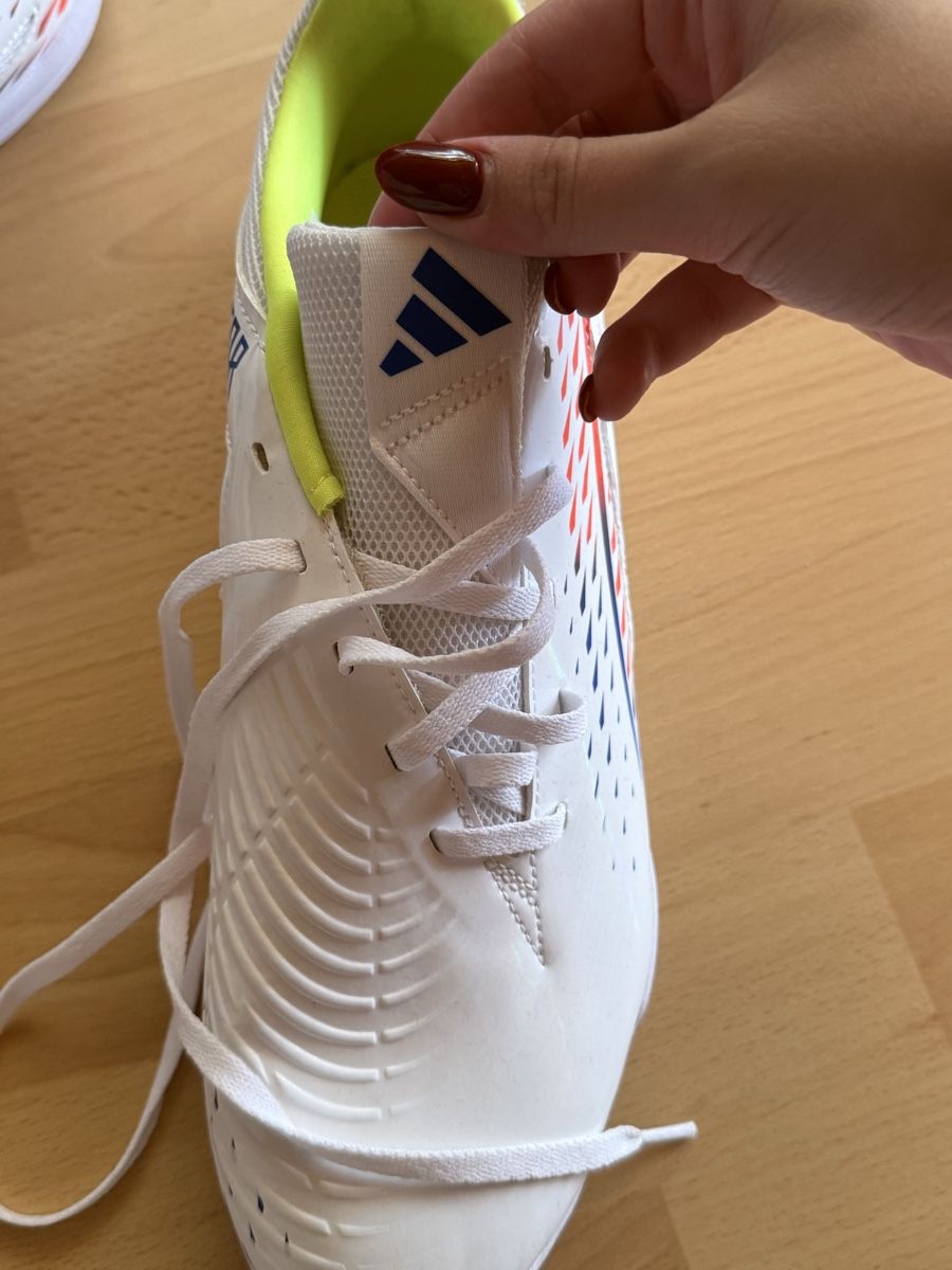Adidas Scarpe da uomo: Adidas Predator  – Nuovo (secondo la descrizione) da Uerkheim venduto da yak_5tb7 1