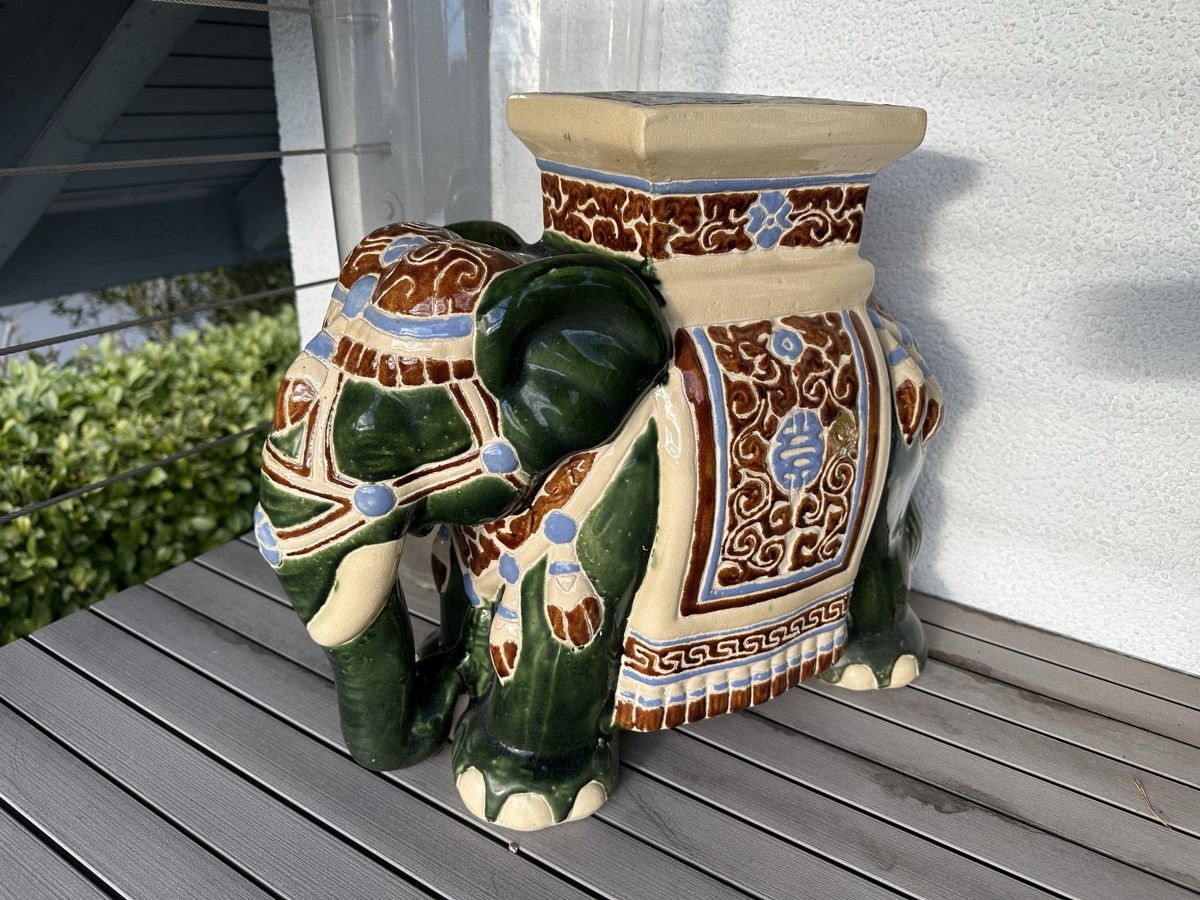 Sculture & Statue: Indischer Elefant aus Keramik 45cm – Usato da Lupsingen venduto da New-Haven