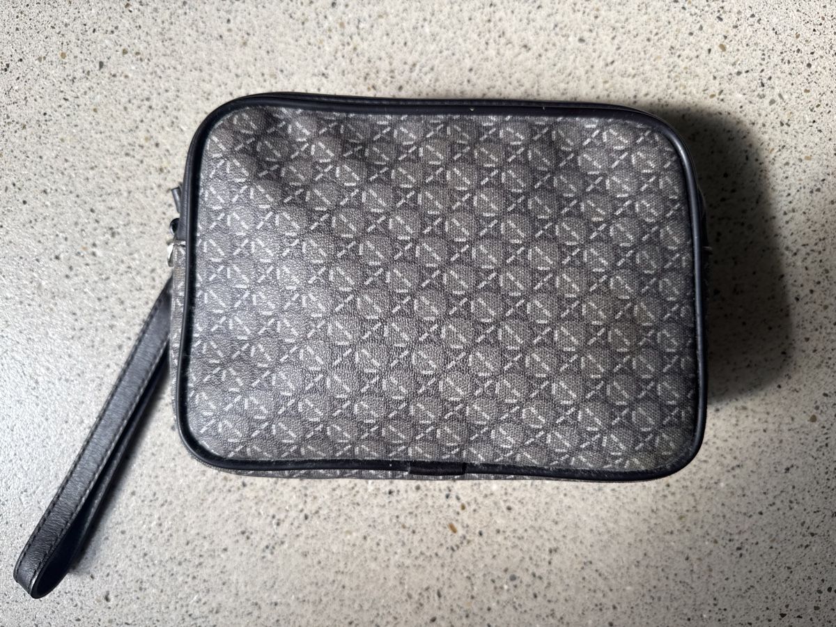 Borse: Day Clutch oder Nessesair – Usato da Brütten venduto da Rod816