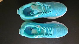 ganz neue Sneakers