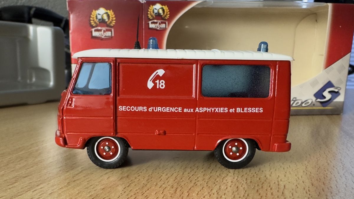 Solido Modellini d'auto: Peugeot J9 VSAB pompier SOLIDO – Nuovo e nell'imballaggio originale da Fey venduto da trips.68 2