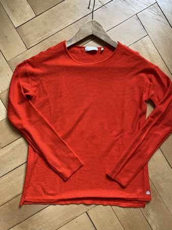 Roter Pullover von rich&royal