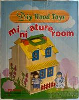 Puppen Haus Holz zum anmalen Farbe Farben Tisch Bett Stuhl