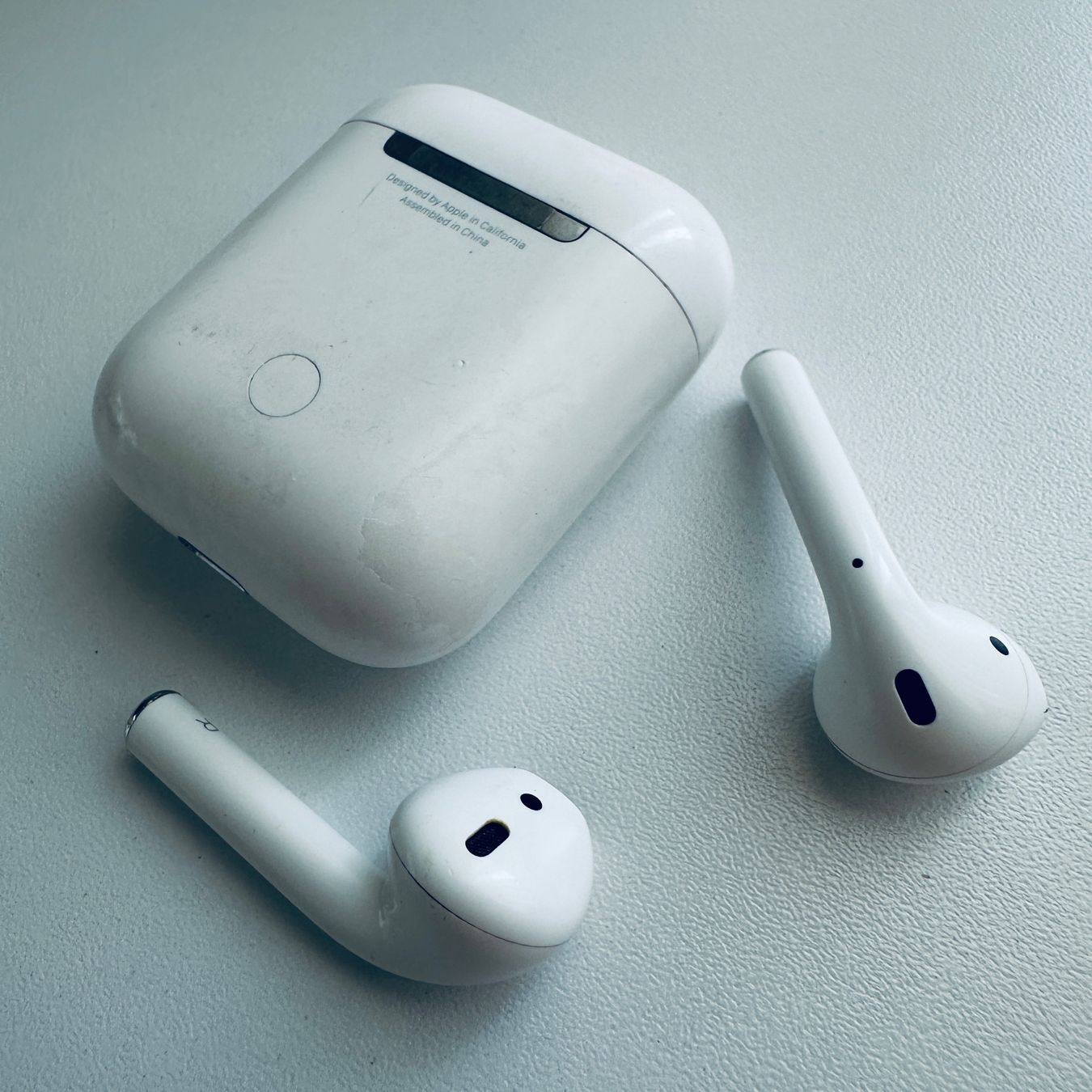 Apple Cuffie: Original Apple AirPods 2 Kopfhörer Wireless Lightning Kabel – Usato da Basel venduto da MY.AIRPODS.SHOP 6
