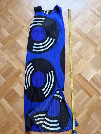Pleats Please Issey Miyake Kleid blau lila schwarz Grösse 4