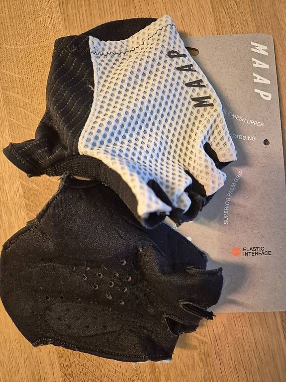 Velos: Maap pro race mitt - L – Neu und originalverpackt aus Zürich von _vici_ 2