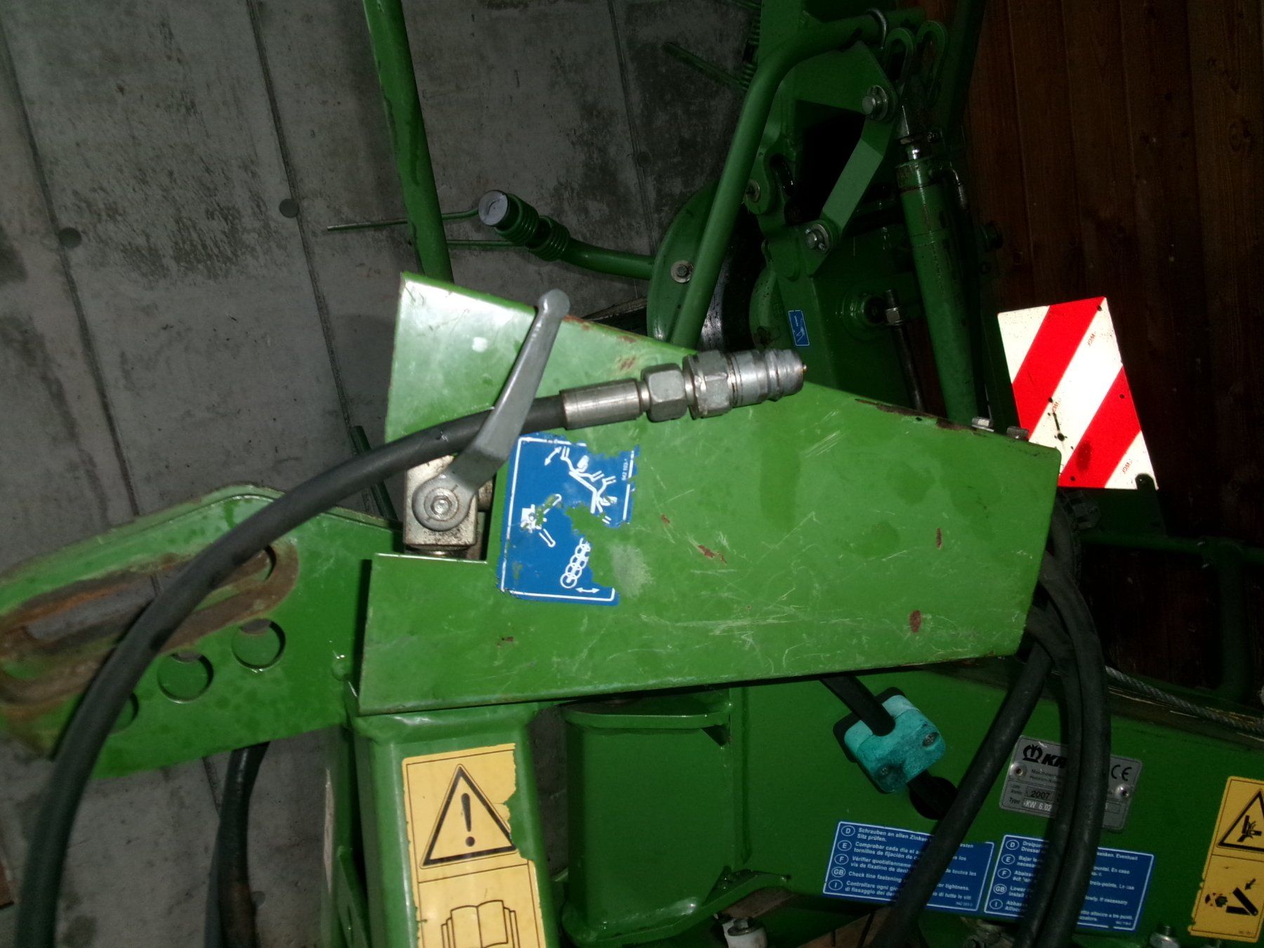Krone Tutte le macchine: Krone - Kreiselheuer - Heuerntemaschine – Usato da Eschenbach SG venduto da GM-29 6