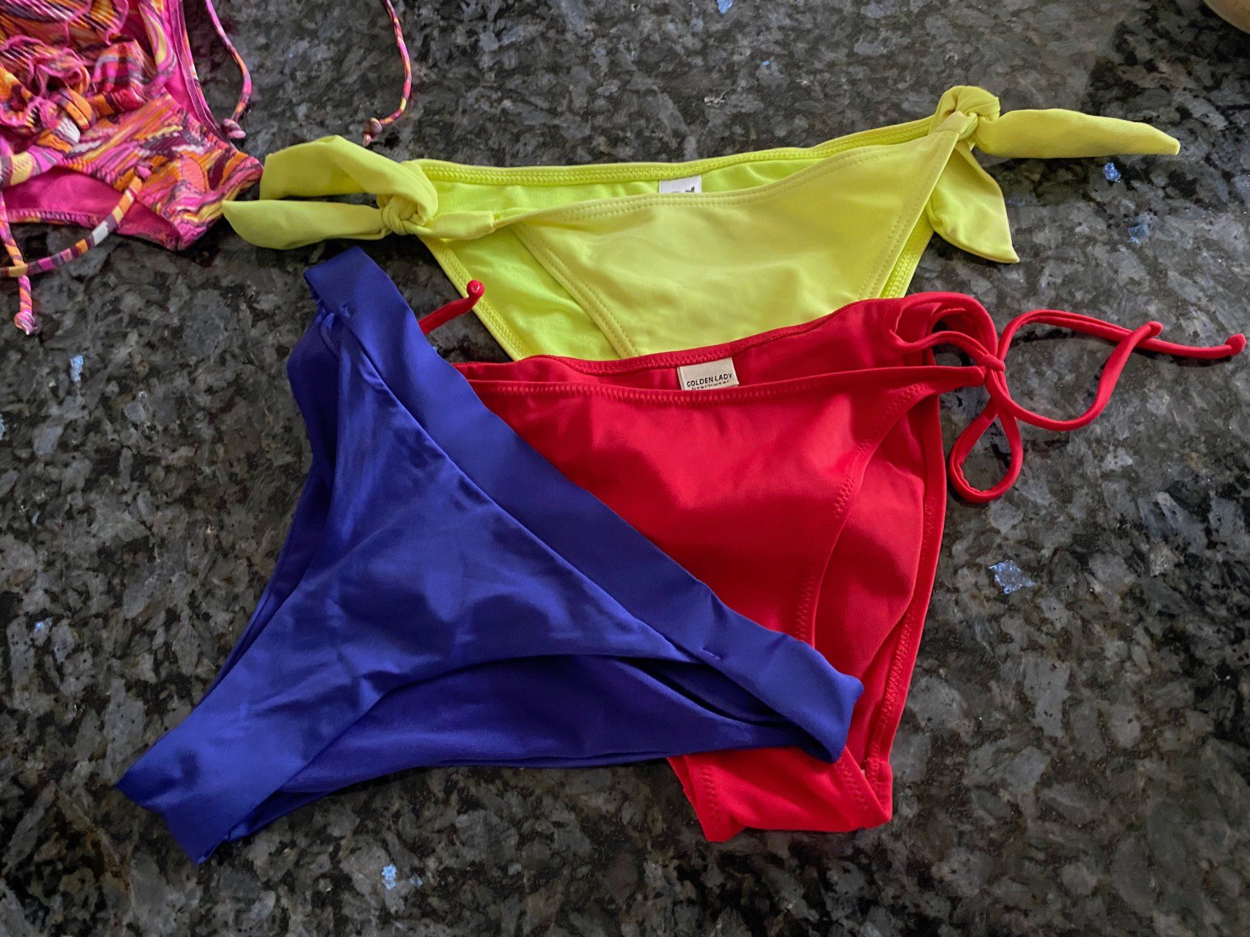 Costumi da bagno & Bikini: 5 x Bikini-Teile. Grösse 34 – Usato da Allenwinden venduto da Obalu 1
