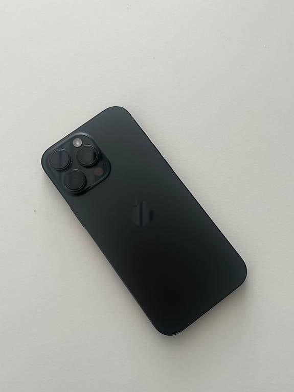 Handys / Smartphones: iPhone 16 Pro Max 512GB – Gebraucht aus Rheinfelden von din_ql6x