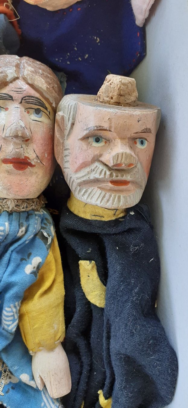 Giocattoli: Antike Kasperlefiguren - Lot – Usato da Mörschwil venduto da antiksalon 3