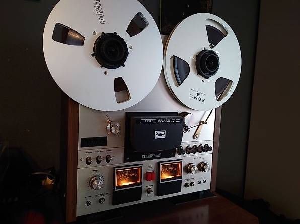 Akai Apparecchi a nastro: Bandmaschine Akai GX-600 db – Usato da Luzern venduto da jeeeepjeeeep