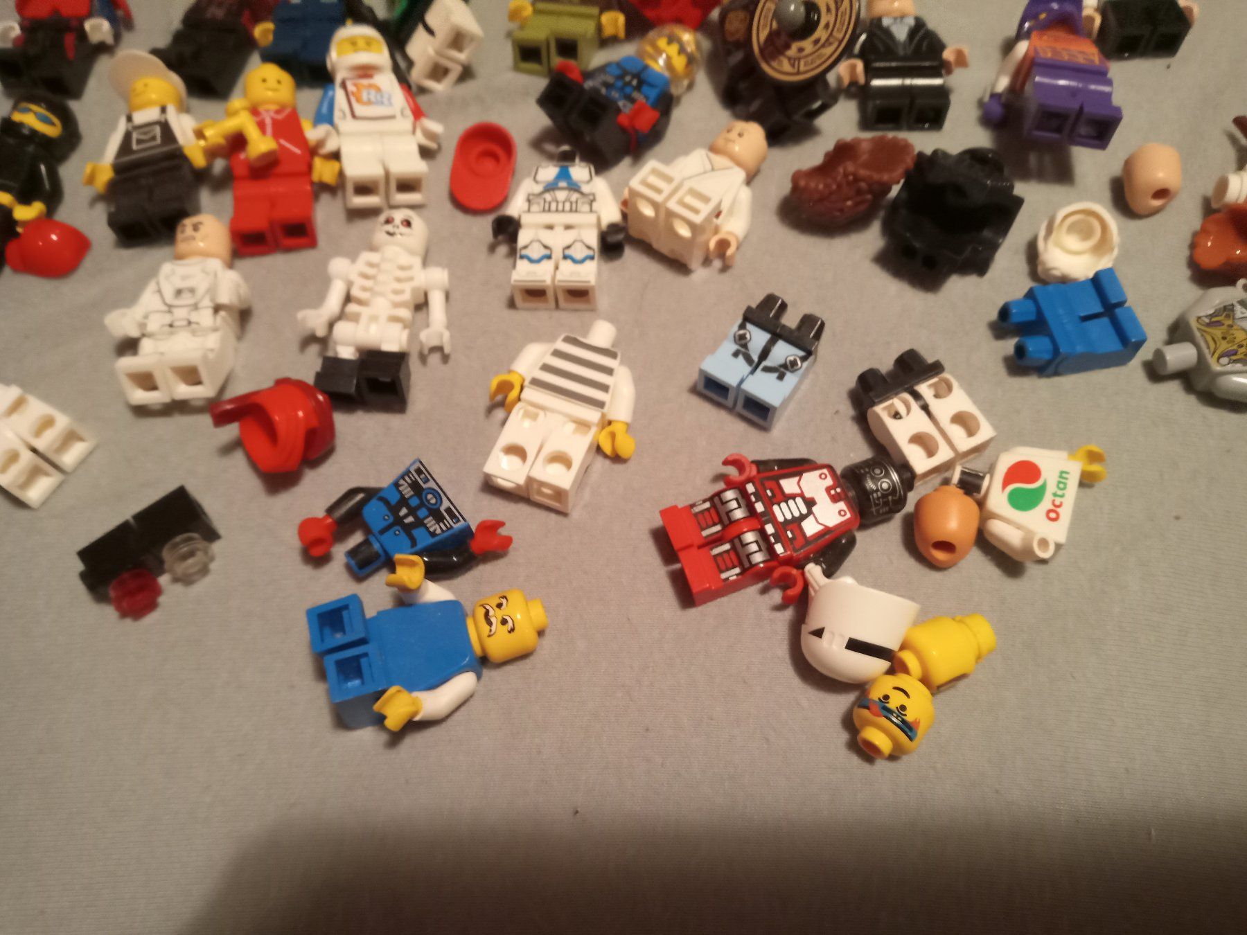 Lego Statuette: Restposten Lego Figuren – Usato da Prez-vers-Siviriez venduto da Monija70 3
