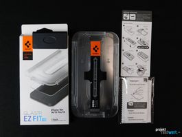 Schutzglas von SPIGEN