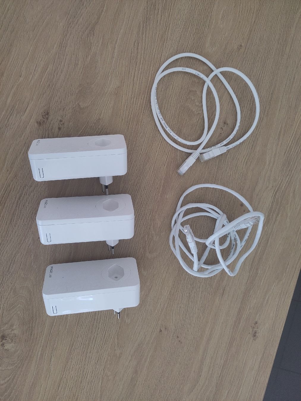 Devolo Lecteurs & Adaptateurs: Devolo magic 2 lan, kit de 3 – D'occasion à Vevey par Thomas0141 1