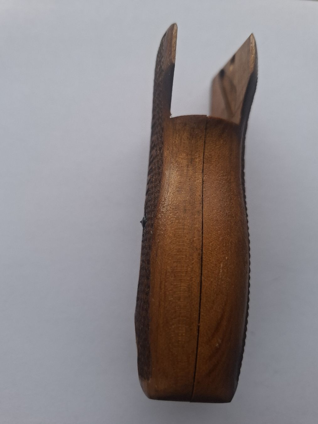 Holzartikel: Nussbaum Griffschalen für die Sig P210 – Neu (gemäss Beschreibung) aus Rothrist von griffe 2