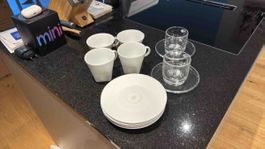 Nespresso Tassenset Untertassen Glas - Neupreis 120+