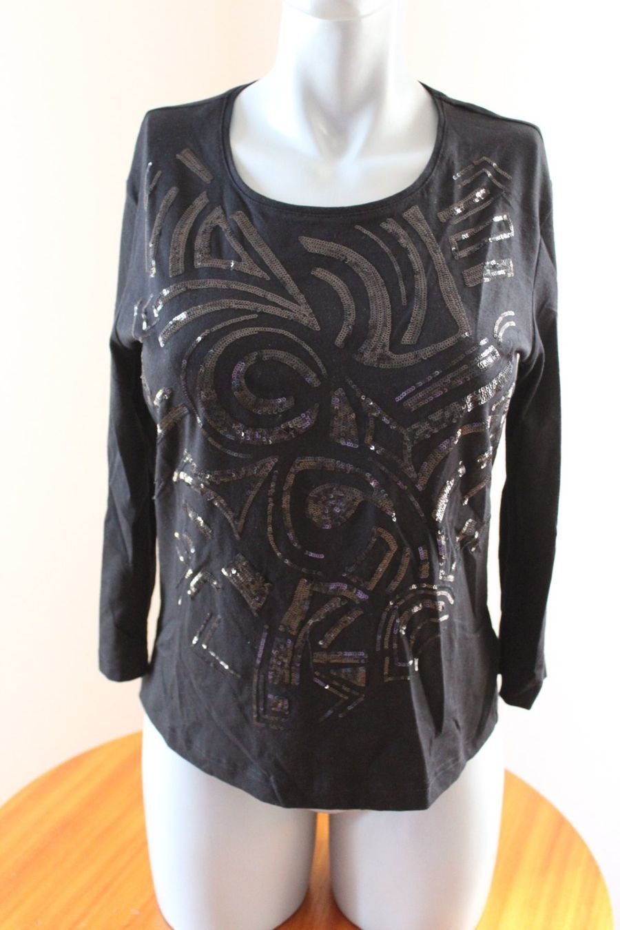 Camicette: Gerry Weber Oberteil mit Pailletten, Gr. 38. – Usato da Locarno venduto da madame-tus-sauds 4