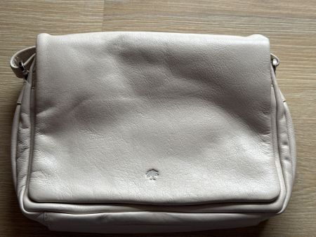 Cremefarbene Leder-Handtasche von Hausfelder