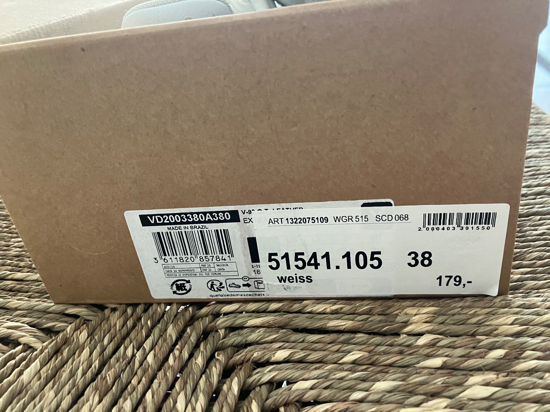 Veja Scarpe da donna: Veja V-90 Extra White Sneakers Gr. 38 – Usato da Bern venduto da clairedeluna 3