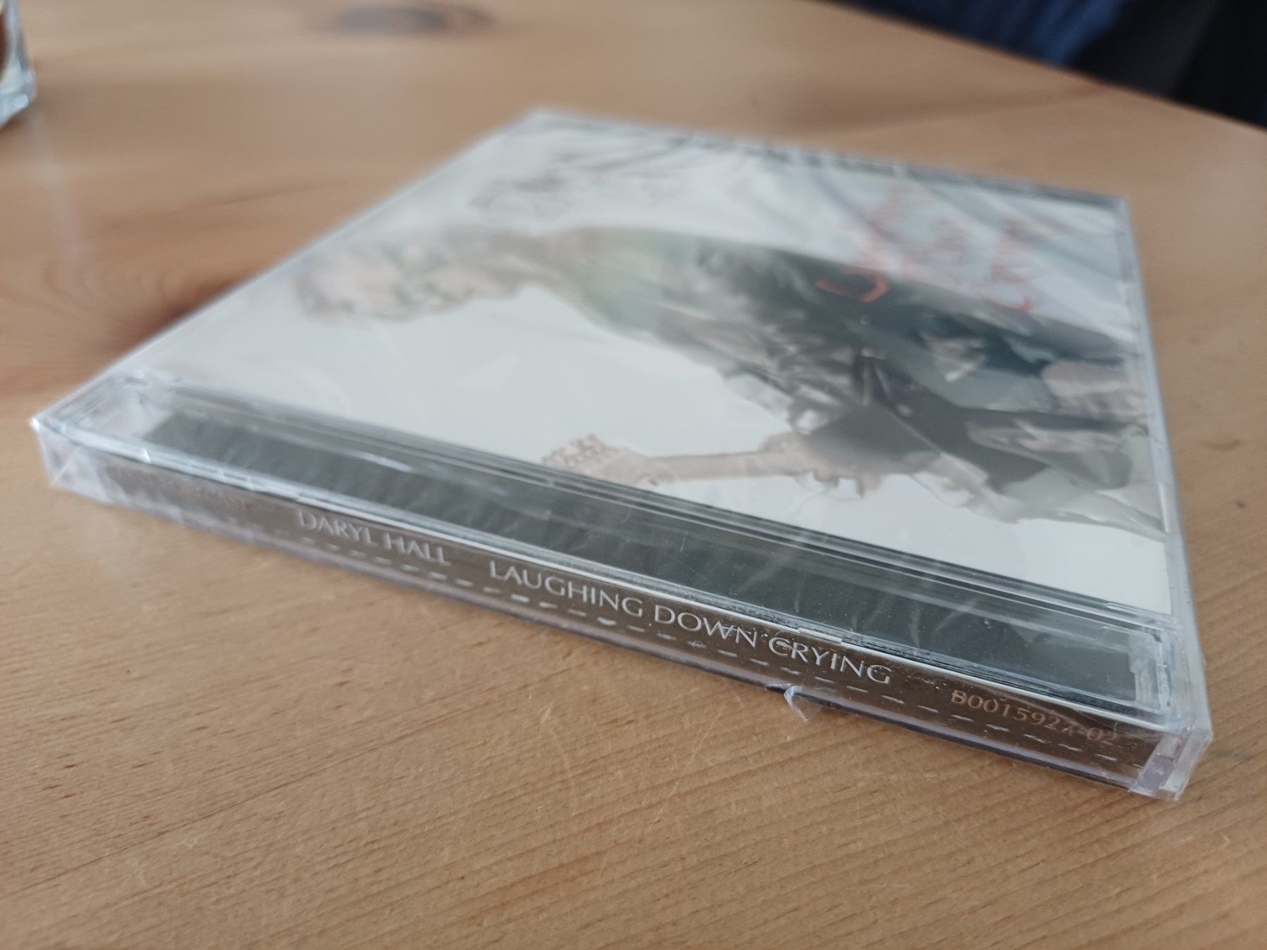 CD: Daryl Hall: Laughing Down Crying (neu) – Nuovo e nell'imballaggio originale da Jona venduto da Rreto71 1