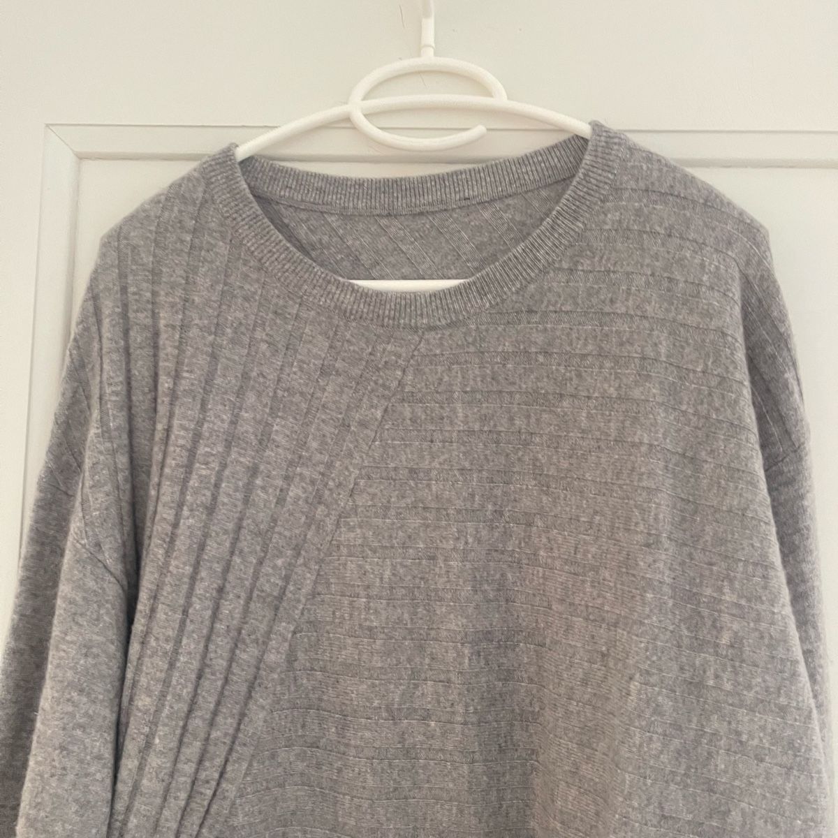 Maglioni & Felpe: 100% Kaschmir pullover, grau, Gr. 40, Bio-Qualität, – Nuovo (secondo la descrizione) da Bern venduto da dek_7bjd 2
