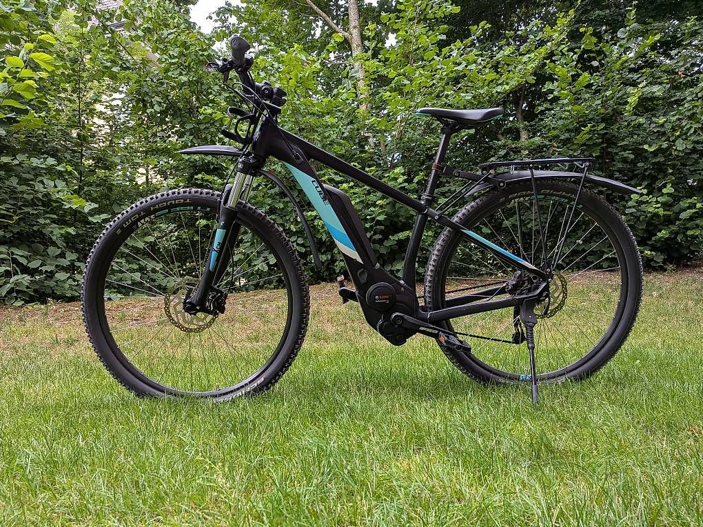 Cube Velos: E-Bike Cube Access Hybrid One 500 black 'n' mint – Gebraucht aus Gossau SG von mattmaster7 2