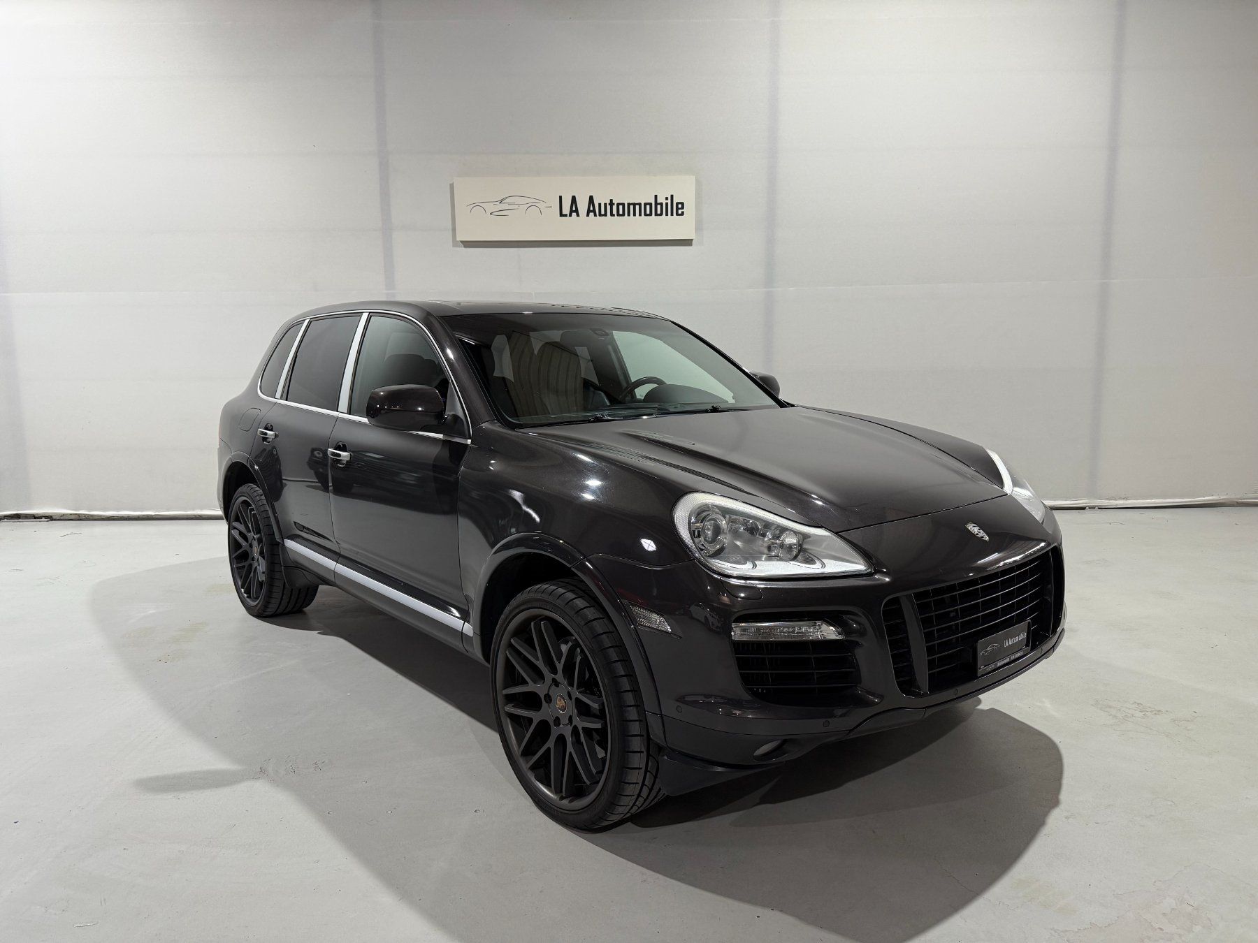 Porsche Automobili: PORSCHE Cayenne Turbo S – Usato da Widnau venduto da clique17 3