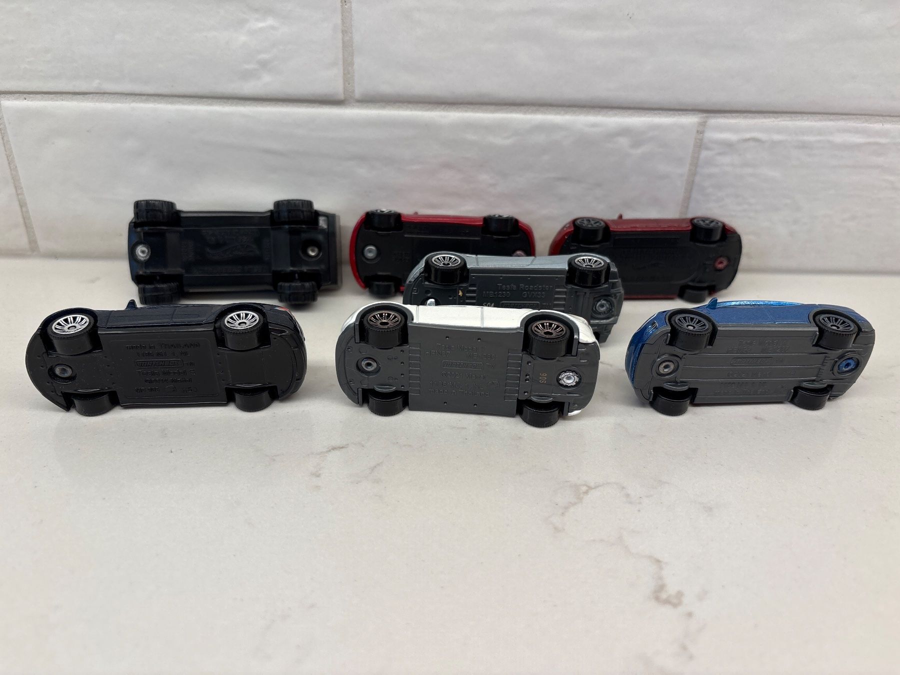 Hot Wheels Modellini d'auto: Hotwheels et Matchbox  7 xTesla 1/64 – Usato da Gollion venduto da Hampton 2