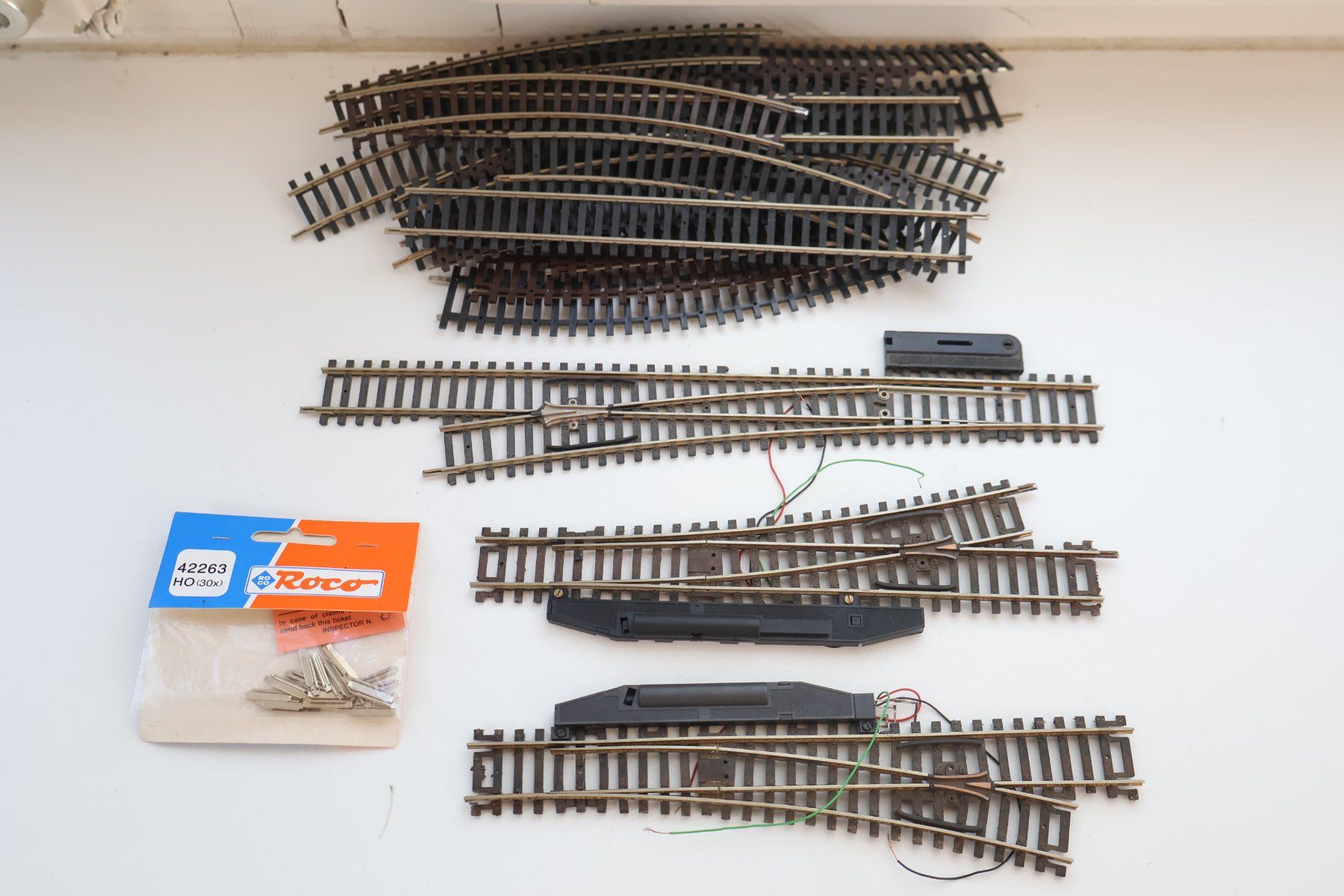 Roco Trains électriques: ROCO Elektro Weichen & Schienen H0 DC – D'occasion à Winterthur par Monstera 1